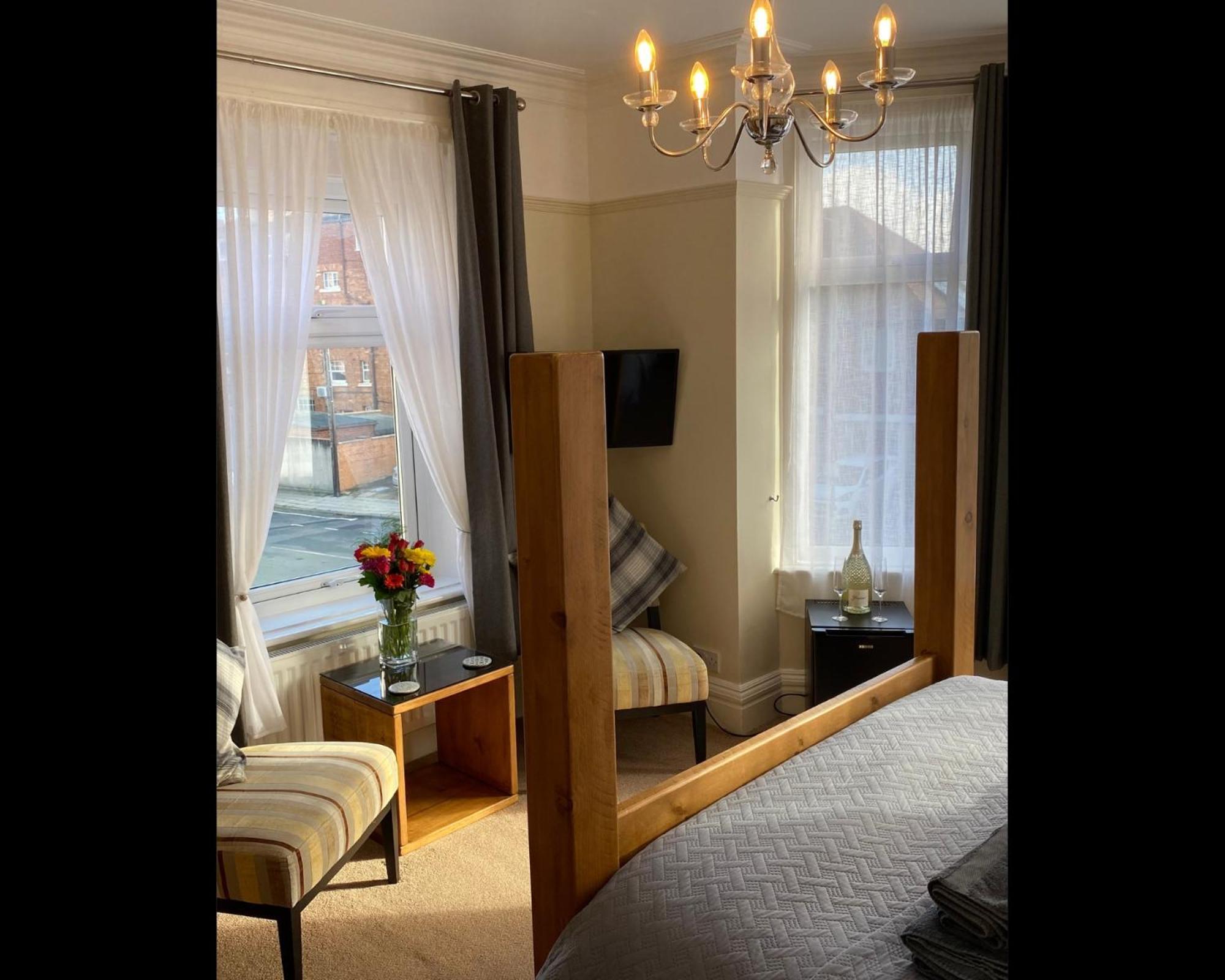 The Whalebone Arch Hotel Whitby Kültér fotó