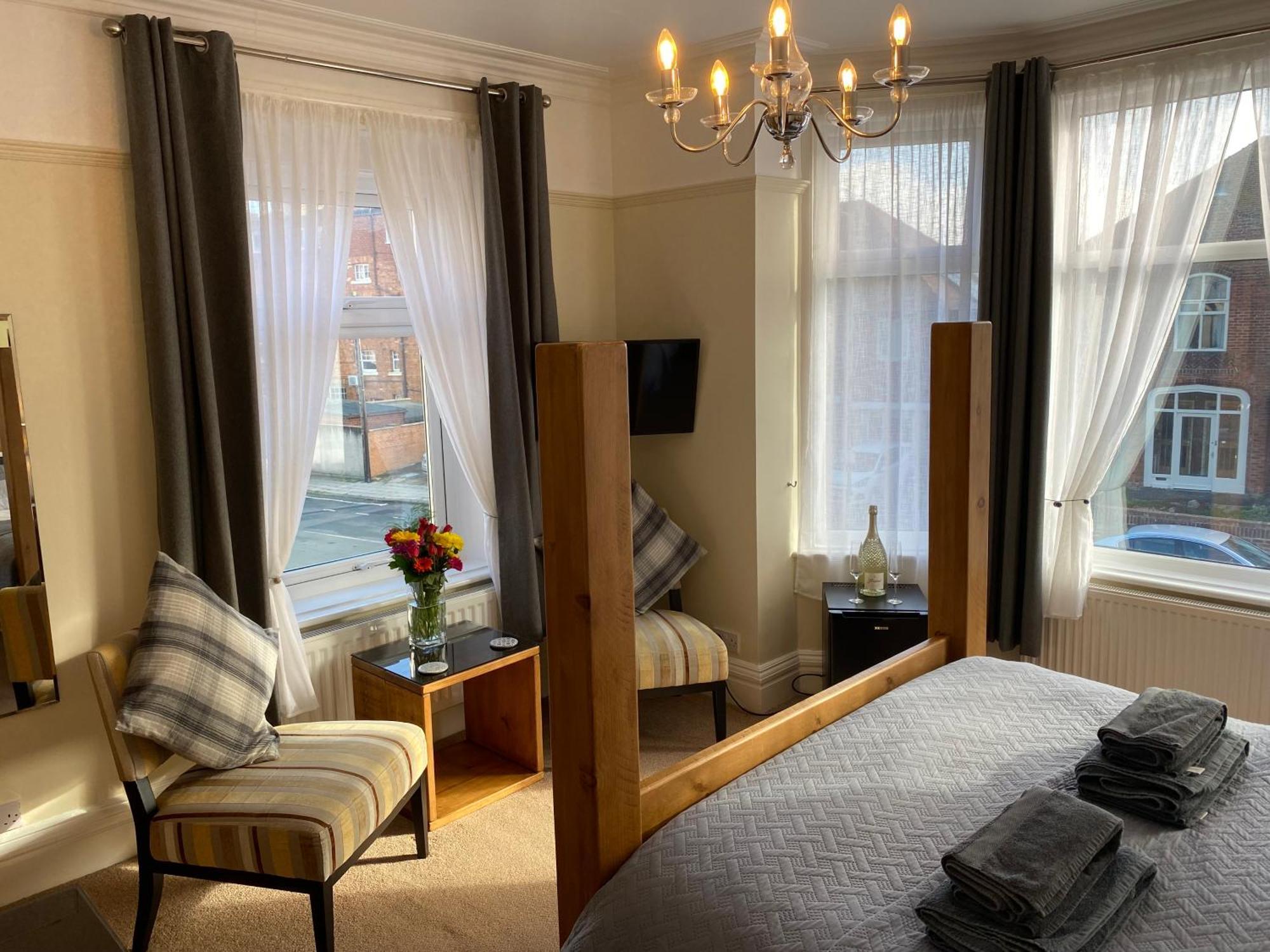 The Whalebone Arch Hotel Whitby Kültér fotó